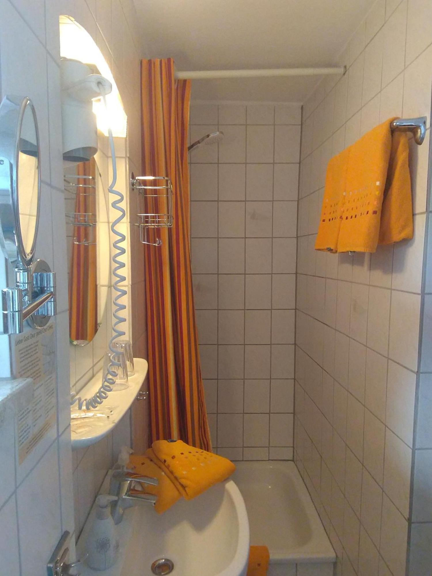 Haus Tschakert Hotel Anger Buitenkant foto